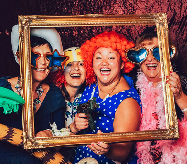 Wig out with a wedding photobooth